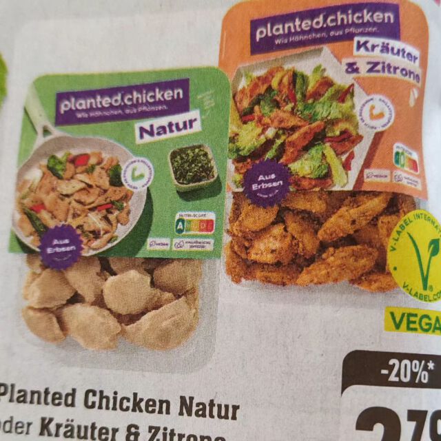 Wusste gar nicht, dass man Hühner einpflanzen kann 😂😂😂

Aber das passiert nun mal wenn die Werber und Namen-finder keine Muttersprachler sind ... 

Did not know you could actually plant chicken 😂😂😂 
But this is what happens when the people creating catchy names are looking outside their native language ...

#lostintranslation #lachenistgesund #schönensonntag